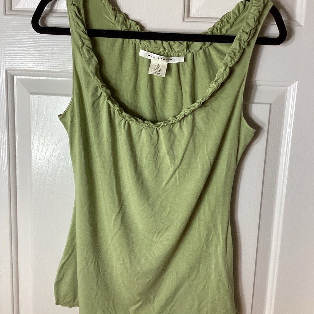 Max Studio Light Green Ruffle Tank Top Sz M